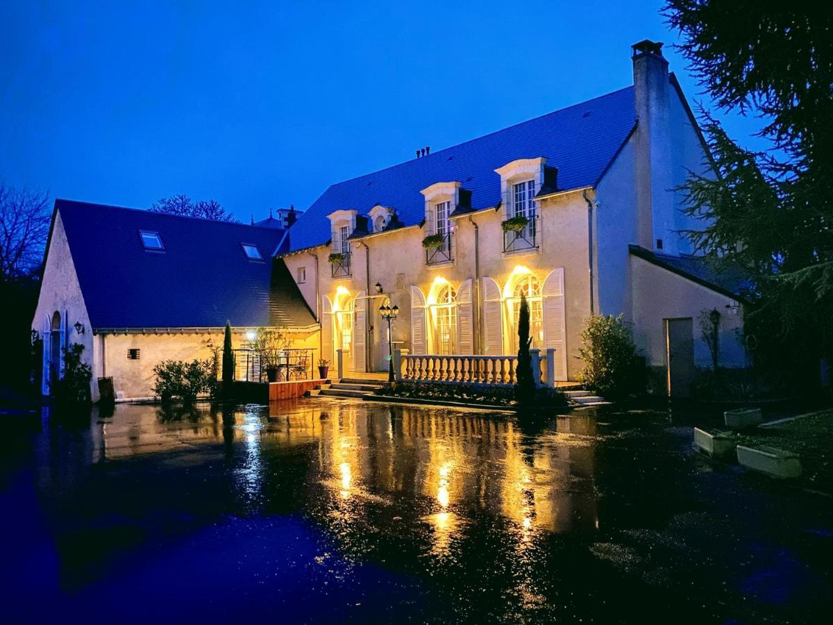 La Carriere Bed and Breakfast Charentilly Buitenkant foto